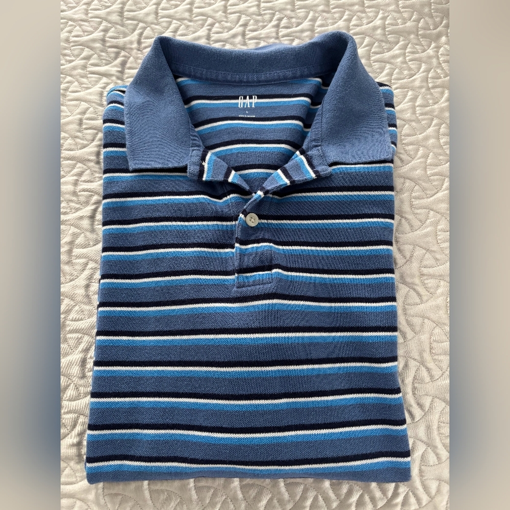 GAP Men's Blue Striped Polo Shirt